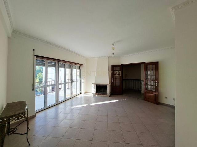 R. Paulo de Oliveira 46, Tomar, Portugal, Tomar são João Baptista e Santa Maria Dos Oliv, Santarem 2300 512