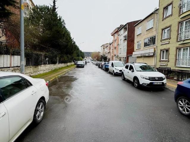Çırçır Metro 100 M Giriş Altı Kot 2 İskanlı 2+1 Yatırımlık Daire