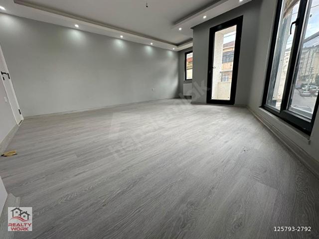 R. WORKTEN CADDE ÜZERİ KELEPİR 3+1 ARAKAT