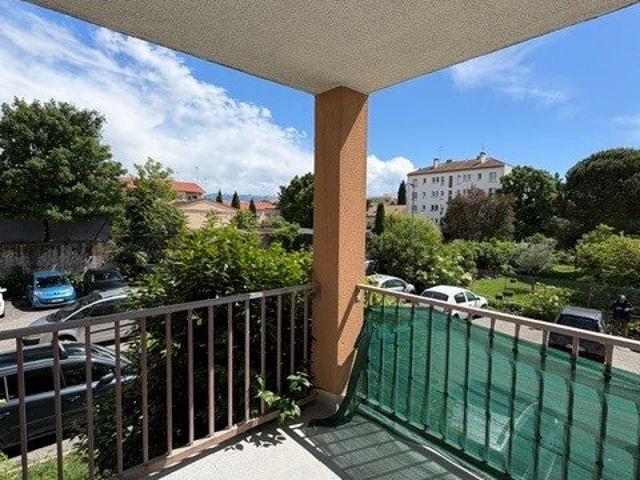 Rc appartement type 3 la rose Nos biens à la location Je veux louer