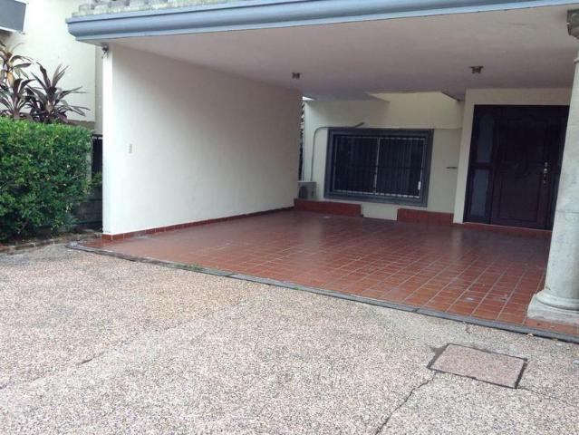 RCR3002 285 Francita Casa