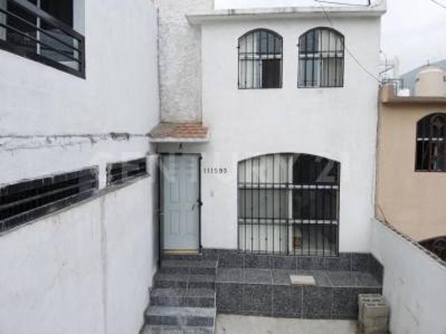RCR 1552 CASA EN RENTA EN LOMAS VIRREYES 2 RECÁMARAS