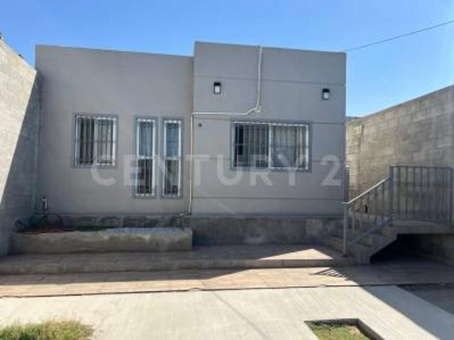RCR 1588 RENTA CASA NUEVA AMUEBLADA EN COL. ALTIPLANO 2 RECÁMARAS