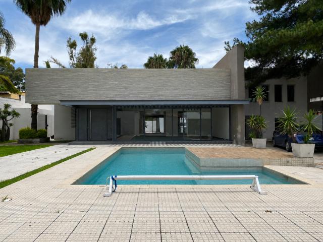 RCR CASA RENTA JURICA