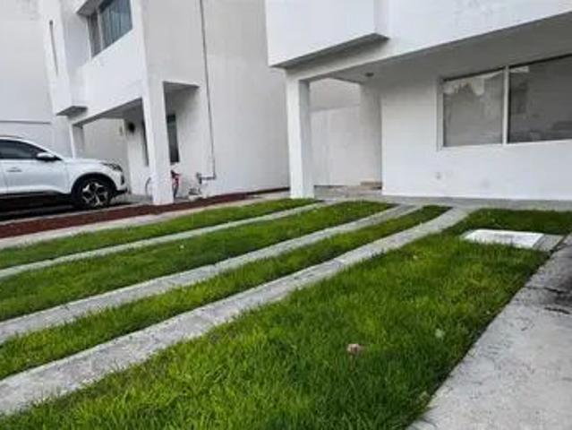 Rcr Casa Renta Juriquilla Santa Fe Las Lunas