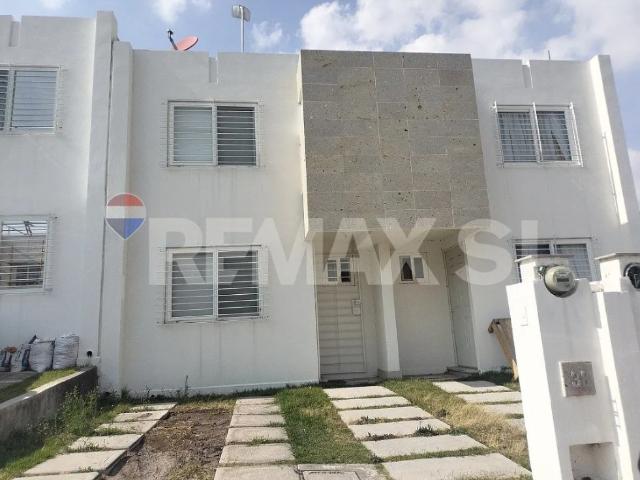 RCR CASA RENTA LOS ENCINOS EL MARQUES