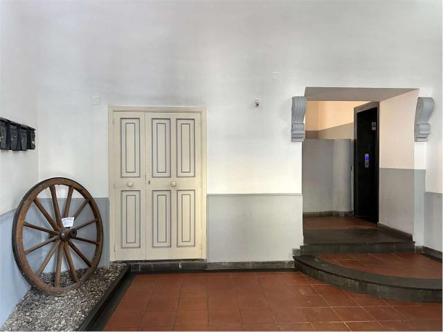 RA231 3 VANI 2 ACC ARREDATO IN PALAZZO D'EPOCA SIGNORILE