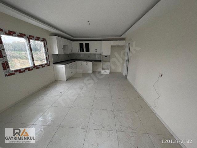 RA GAYRİMENKUL KIRKLARSIRTI İNCİRLİKUYU TARAFI GÖL EVLERİ CİVARI SATILIK 4+1