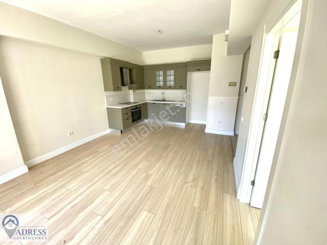 Raşit Yıldız aydos Country Ön Cephe Cam Balkonlu 1+1 Satılık