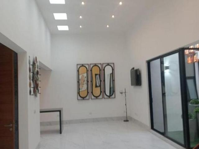 RAM CASA EN VENTA, SOLO UN PISO, EN PASEOS LORETTA
