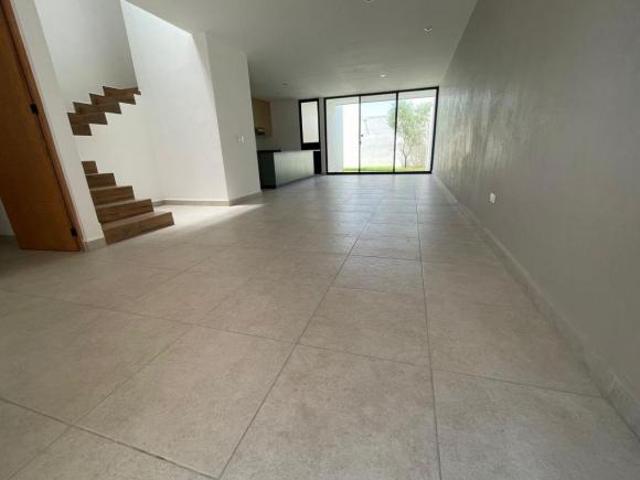 RAM *CASA NUEVA EN VENTA CON ROOF GARDEN MODELO FORTALEZA