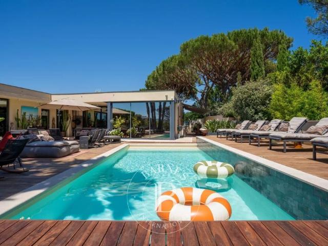 RAMATUELLE PAMPELONNE 5 CHAMBRES PISCINE
