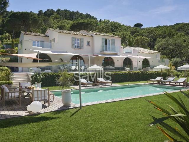 Luxueuse villa 7 Suites près de Saint Tropez