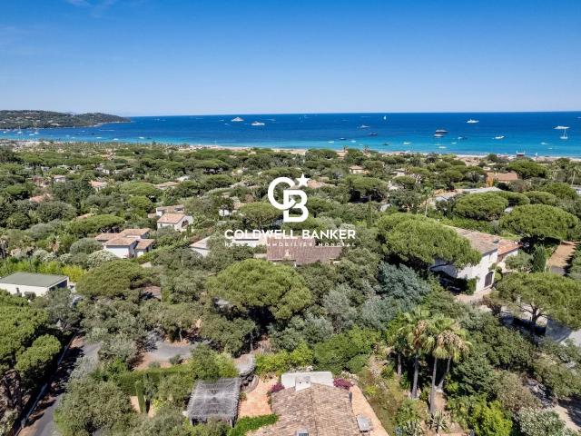 RAMATUELLE – PROPRIÉTÉ D’EXCEPTION À PROXIMITÉ DES PLAGES
