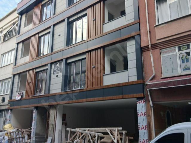 RAMİ YENİMAHALLE ÇARŞI İÇİNDE ASANSÖRLÜ SIFIR SATILIK DAİRE