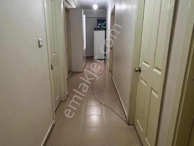 Rami Yeni Mahalle Kiralık 2+1 Ara Kat Daire