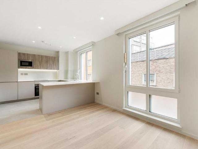 Ramillies Place, Marylebone, London W1F 1 bed flat to rent £3,575 pcm £825 pw