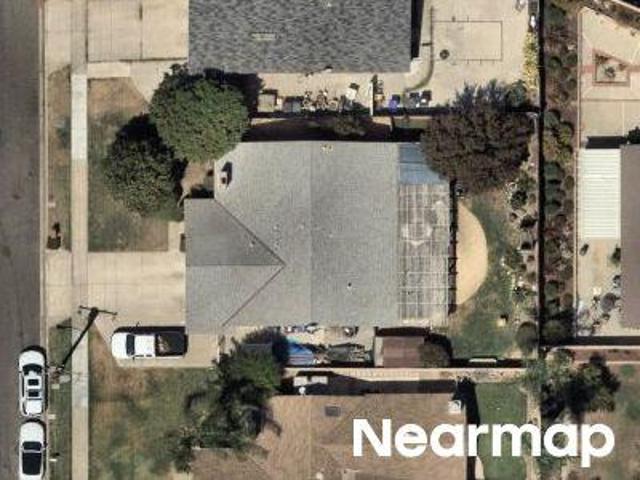 Ramona Ave