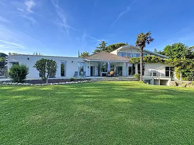 Ramonville Saint Agne 31520 Achat / Vente maison 8 pièces t8 au dernier étage piscine