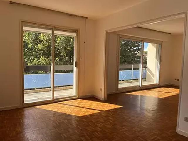 Ramonville Saint Agne 31520 Location appartement 4 pièces t4 terrasse parking