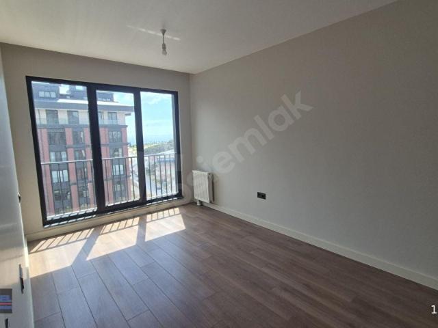 RAMS DENİZ KENT SİTESİNDE DENİZ MANZARALI 2+1 105 M2 KİRALIK