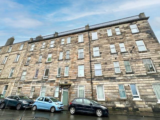 Ramsay Place, Portobello, Edinburgh. 1 bed flat to rent £1,150 pcm £265 pw