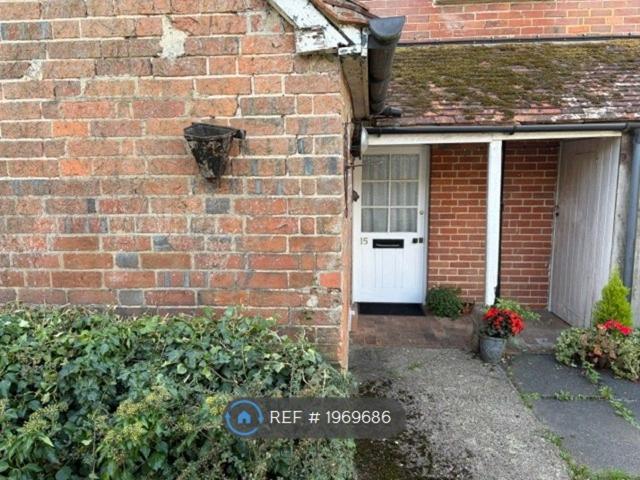 Ramsdell, Basingstoke RG26, 1 bed flat to rent, £950 pcm | PrimeLocation