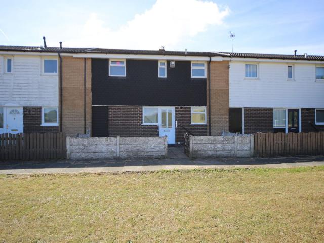 Ramsden Close, Wigan WN3, 2 bed terraced house to rent, £795 pcm | PrimeLocation