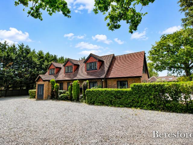 Ramsden Park Road, Ramsden Bellhouse CM11, 4 bed detached house to rent, £4,750 pcm | PrimeLocation