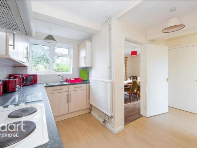 Ramsden Square, Cambridge 4 bed end of terrace house to rent £1,850 pcm £427 pw