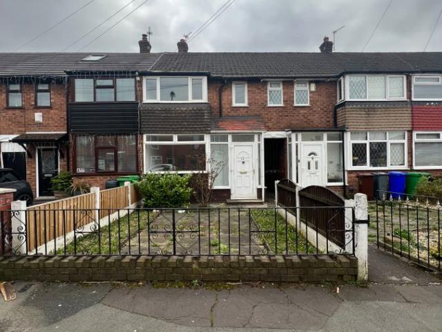Ramsey Street, Manchester M40, 2 bed terraced house to rent, £1,050 pcm | PrimeLocation