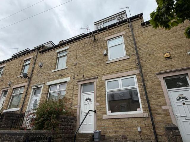 Ramsey Street, Bradford BD5, 3 bed terraced house to rent, £900 pcm | PrimeLocation