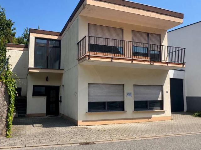 Ramstein Miesenbach | Spacious 3 Bedroom Apartment Near Air Base 4.Zi. Whg. nahe Air Base