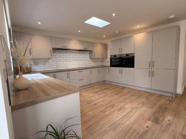 Ranworth Road, Norwich NR5, 6 bed semi detached house to rent, £3,000 pcm | PrimeLocation