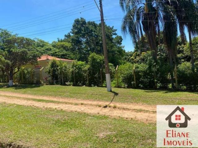 Rancho com 2 dormitórios à venda por R$ 330.000,00 Três Rios Dois Córregos/SP