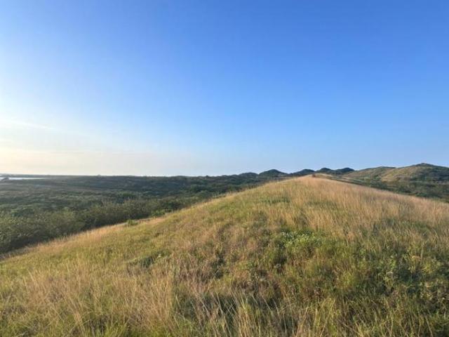 Rancho con laguna