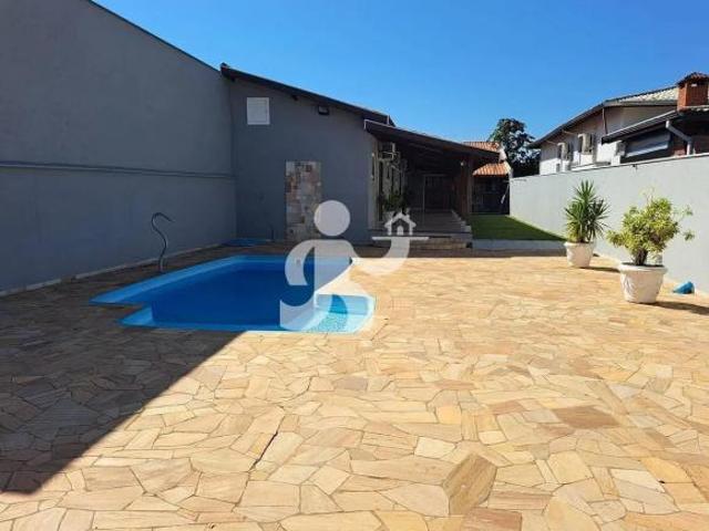 Rancho à Venda mobiliado na Represa Convívio Ondas Grandes, SP: Seu Refúgio Perfeito!