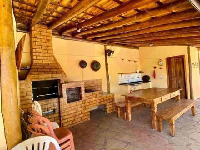 Rancho de Luxo à Venda em Rifaina SP: 7 Quartos, 5 Suítes, 1 Sala e Muito Mais na Zona Rural!