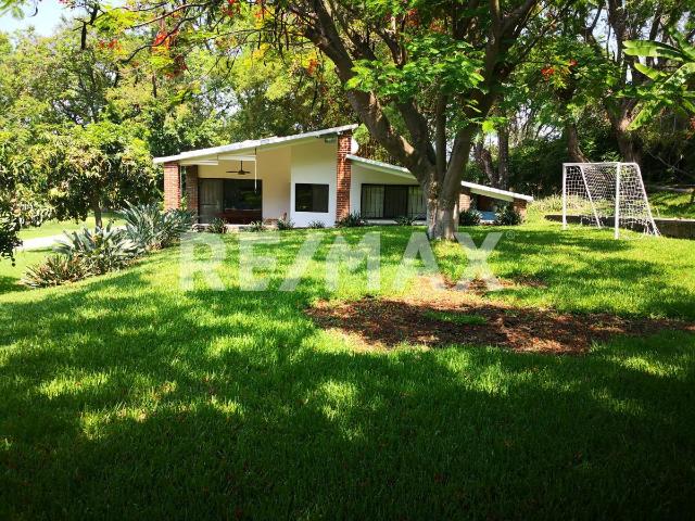 Rancho en Venta en Morelos, Tlayacapan