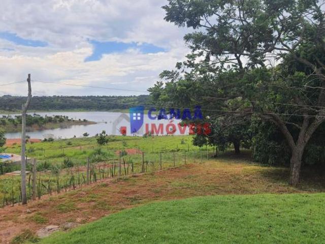Rancho na Represa de Emborcação
