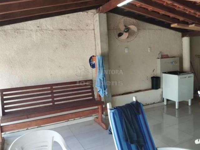 Rancho Residencial Condomínio Lago e Sol com 3 dormitórios