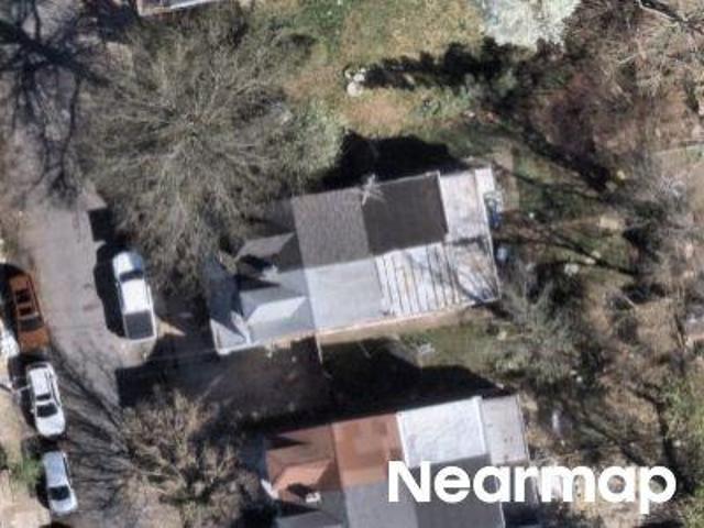 Randall Ave