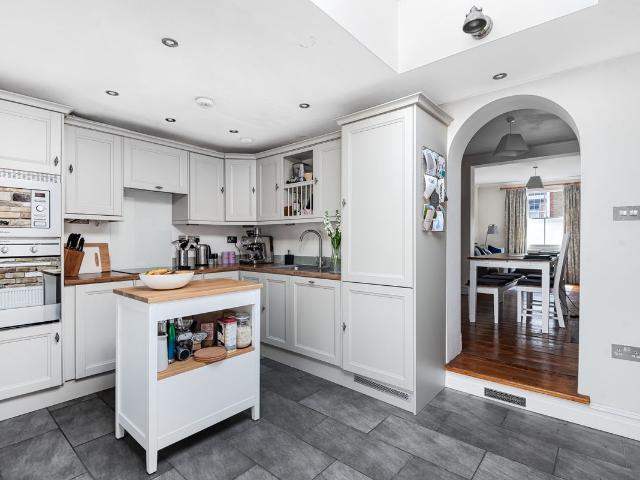 Randall Place, London SE10, 2 bed terraced house to rent, £2,500 pcm | PrimeLocation