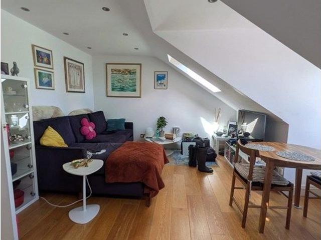 Randolph Avenue, London W9, 1 bed flat to rent, £2,600 pcm | PrimeLocation