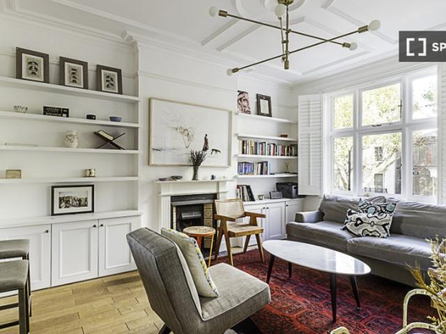 Randolph Avenue, London, W9 1NS, United Kingdom | 1 bed apartment for rent #46903872 | Rentberry