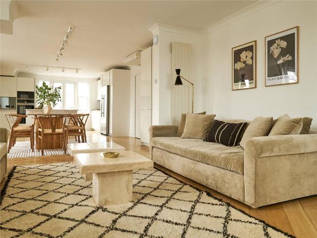 Randolph Avenue, London W9 4 bed apartment to rent £31,486 pcm £7,266 pw