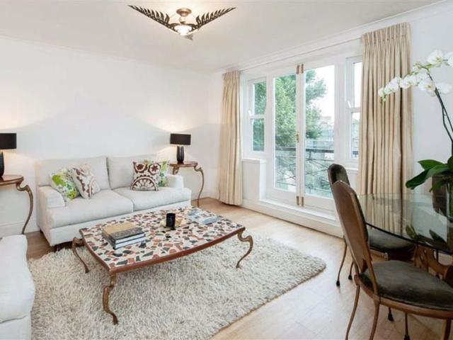 Randolph Avenue, Little Venice. London W9, 1 bed flat to rent, £7,583 pcm | PrimeLocation
