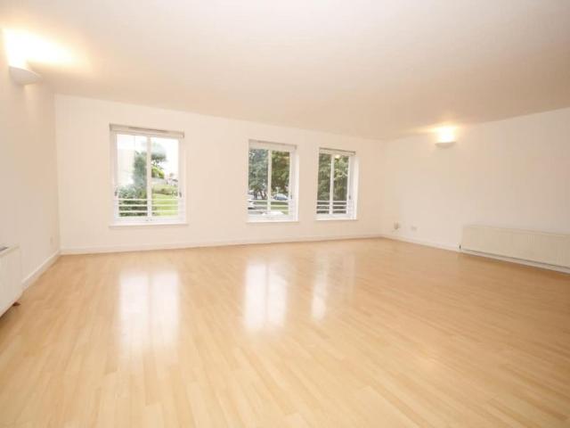 Randolph Gate, 3/1, Glasgow, Jordanhill, G11 7DQ