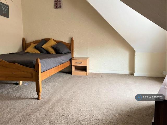 Ranelagh Road, Felixstowe, IP11 1 bed in a house share to rent £412 pcm £95 pw