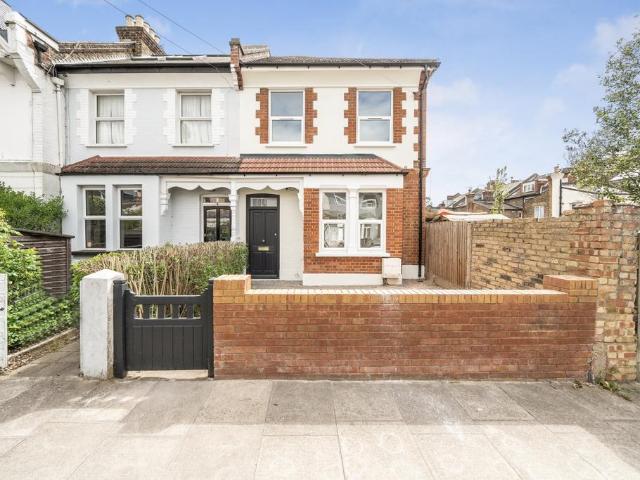 Ranelagh Road London N22 3 bed semi detached house to rent £4,750 pcm £1,096 pw